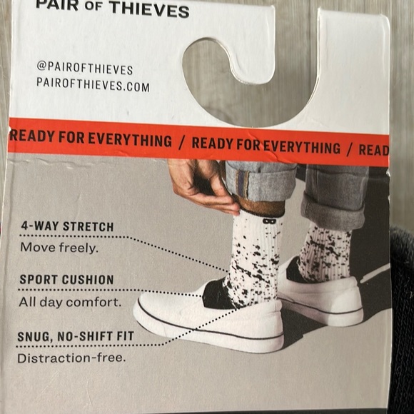 NWT Men’s Pair of Thieves 3-pk Cushioned Crew Socks - Picture 8 of 9